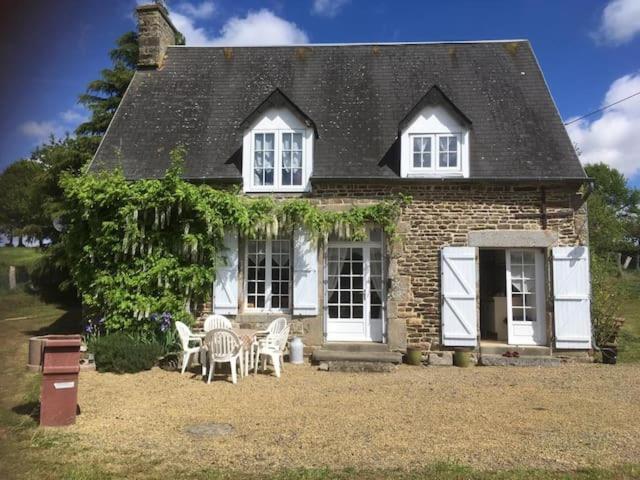 Villa La Chaumière à Sourdeval Extérieur photo